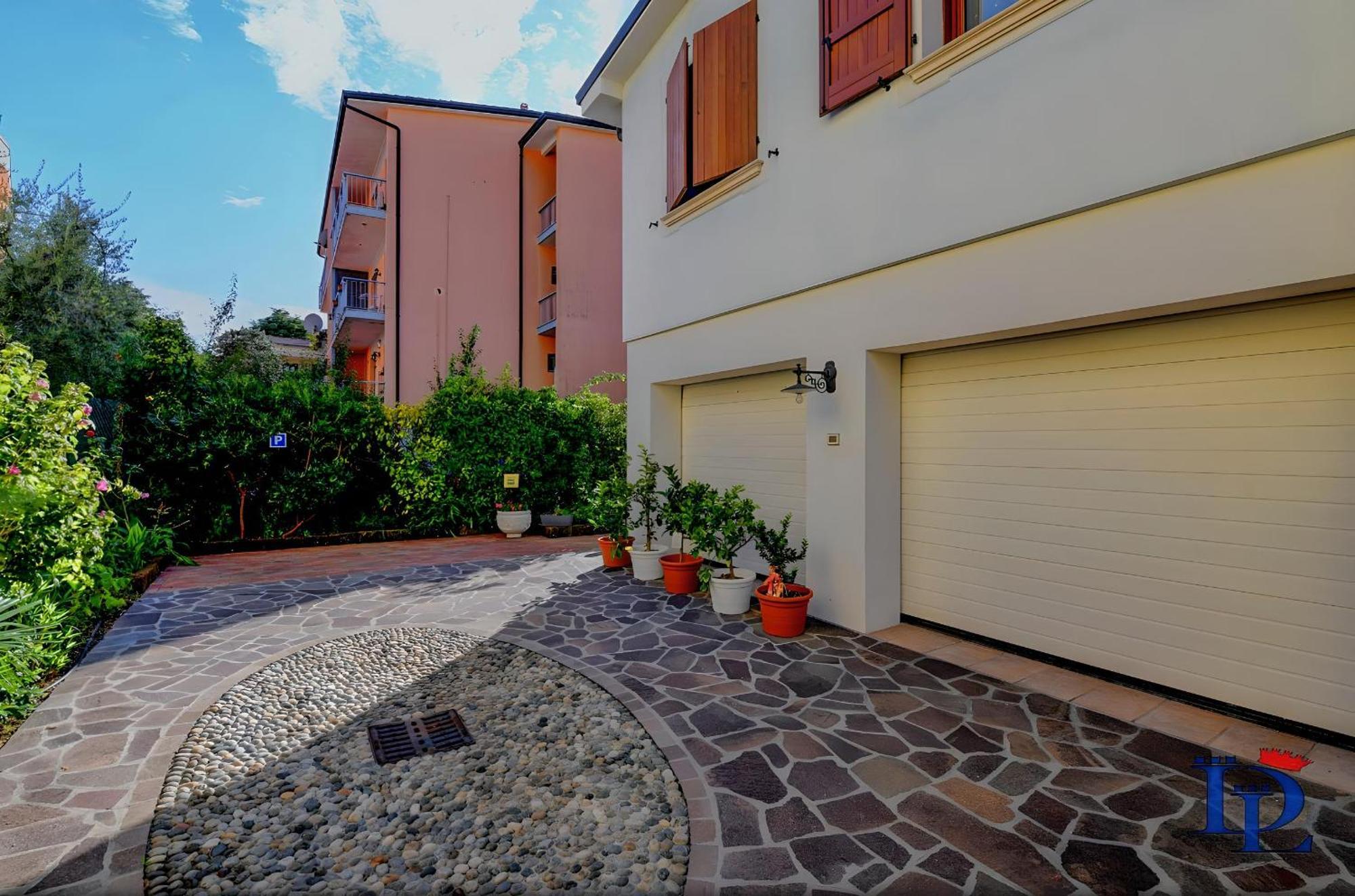 Desenzanoloft Official Partner Marriott Homes & Villas - Garden & Pool Desenzano del Garda Exterior foto